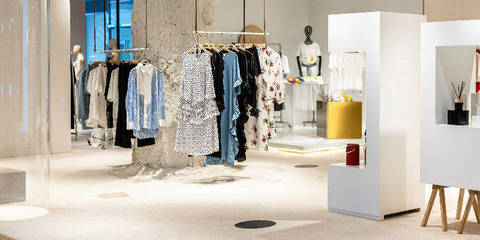 服装业暖春遇冷 三月纺织服装零售额加速下跌